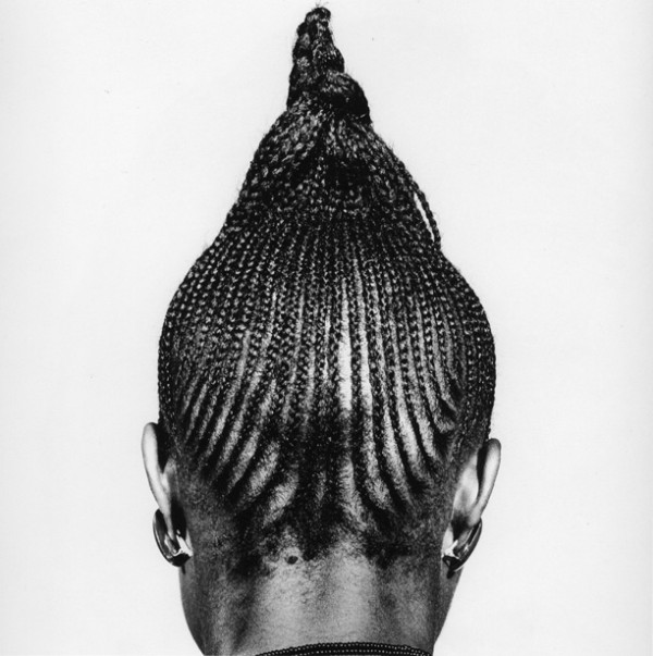 Beri-Beri-1974-By-J.D-Okhai-Ojeikere-Hairstyle