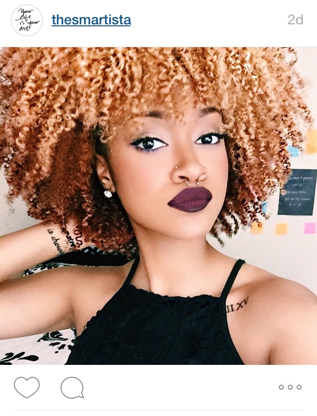 Blonde bombshell and natural hair Instagrammer, @thesmartista.