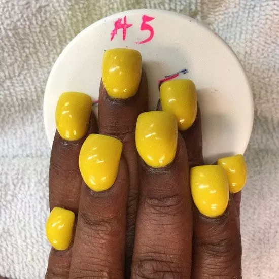 http://nowaygirl.com/fashion/would-you-wear-these-hump-nails/