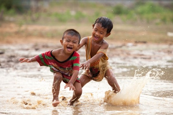 Two Thai children, National Geographic http://ngm.nationalgeographic.com/ngm/photo-contest/2012/entries/172619/view/